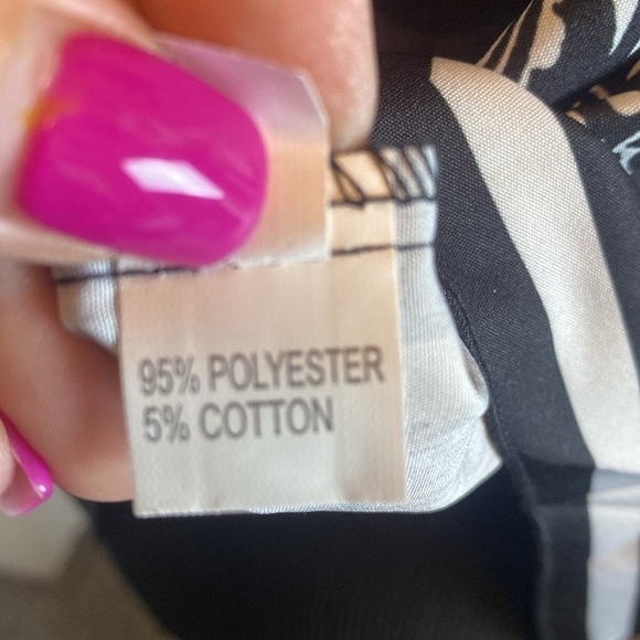 Women’s Black & White Bandana Print Halter Top XL & Cover-Up OS NWOT - Picture 5 of 10